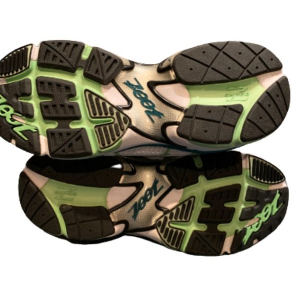 NWOT Zoot Advantage 2.0 Women's Shoe Size 6 - Picture 7 of 8